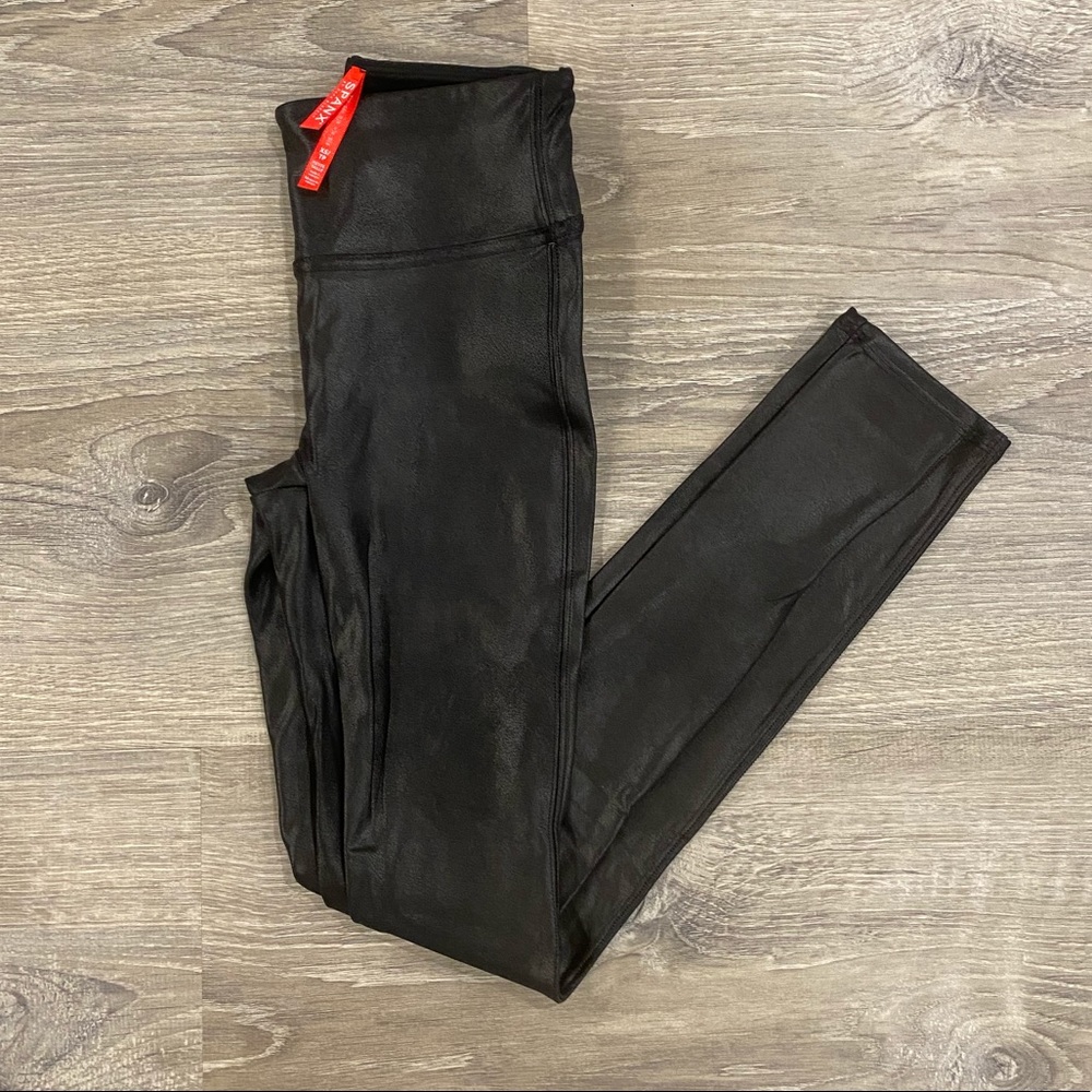 Spanx women’s faux leather leggings